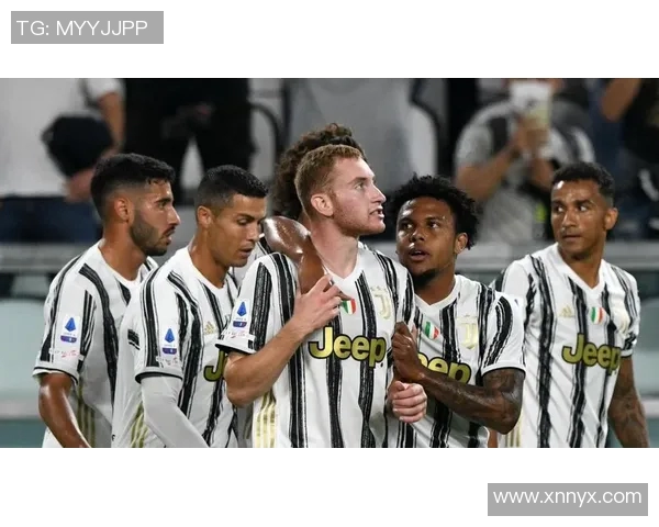 巴萨与尤文图斯对决官方海报发布引发球迷热议